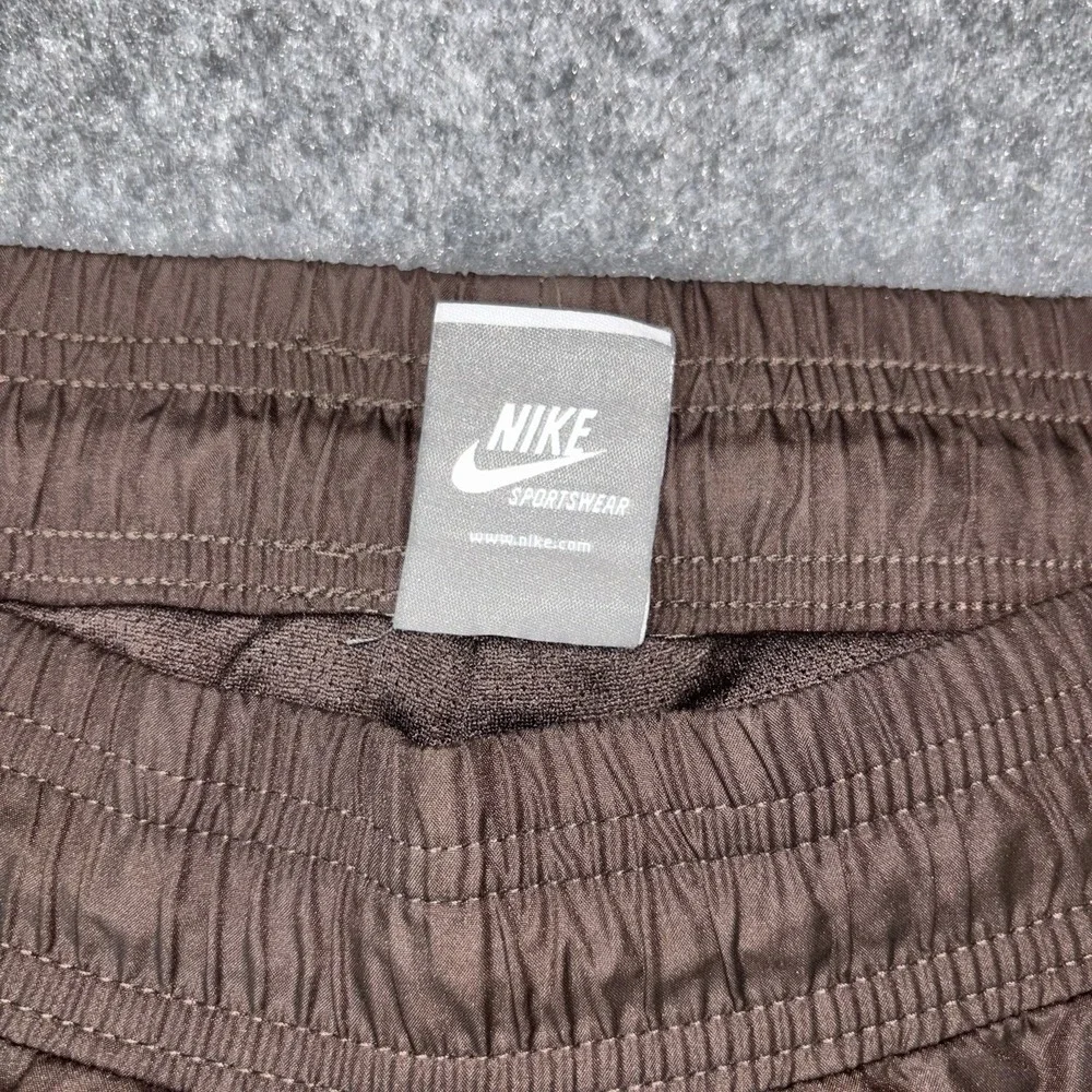 Nike Sportswear Track Pants Women's Medium Wide Leg Baggy Y2K Brown White Piping